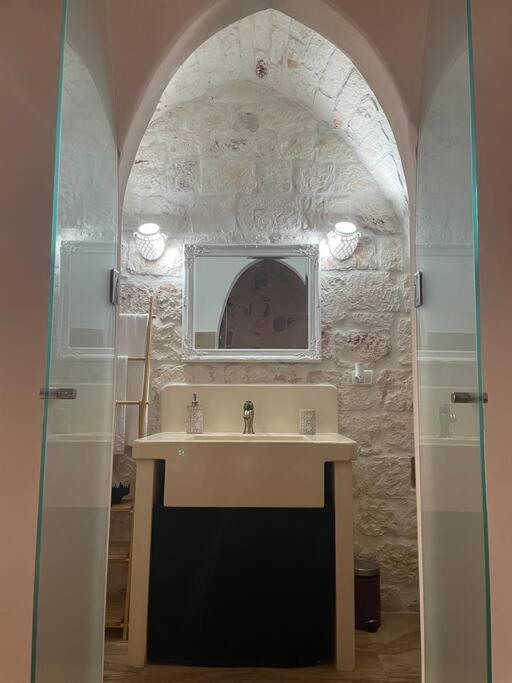 Petra Bianca Suite Ostuni Exterior foto