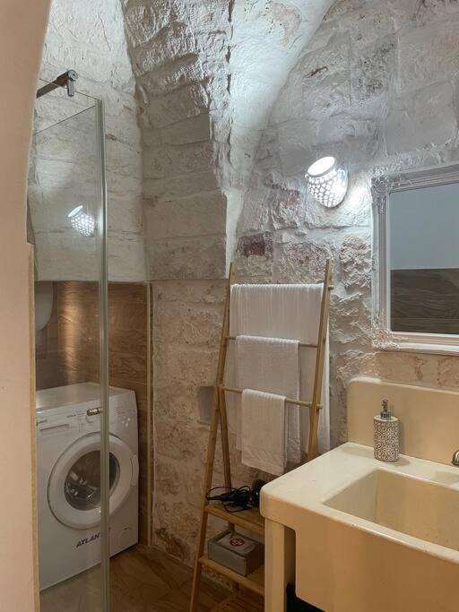 Petra Bianca Suite Ostuni Exterior foto